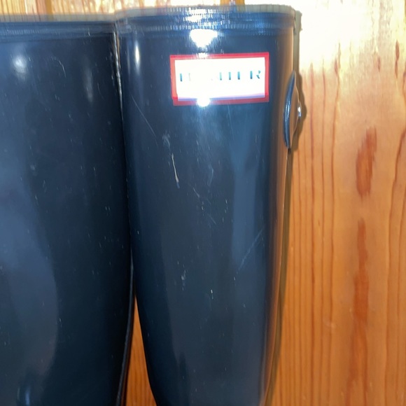Hunter Original Tall Gloss Women's Rain Boots - Black, Size 6M/7F rain boots - Picture 4 of 12